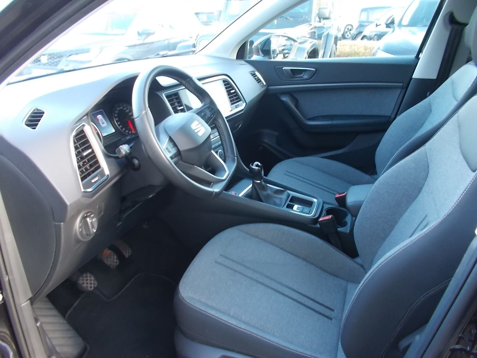 Fahrzeugabbildung SEAT Ateca Style 1.5 TSI ACT + SHZ + LED