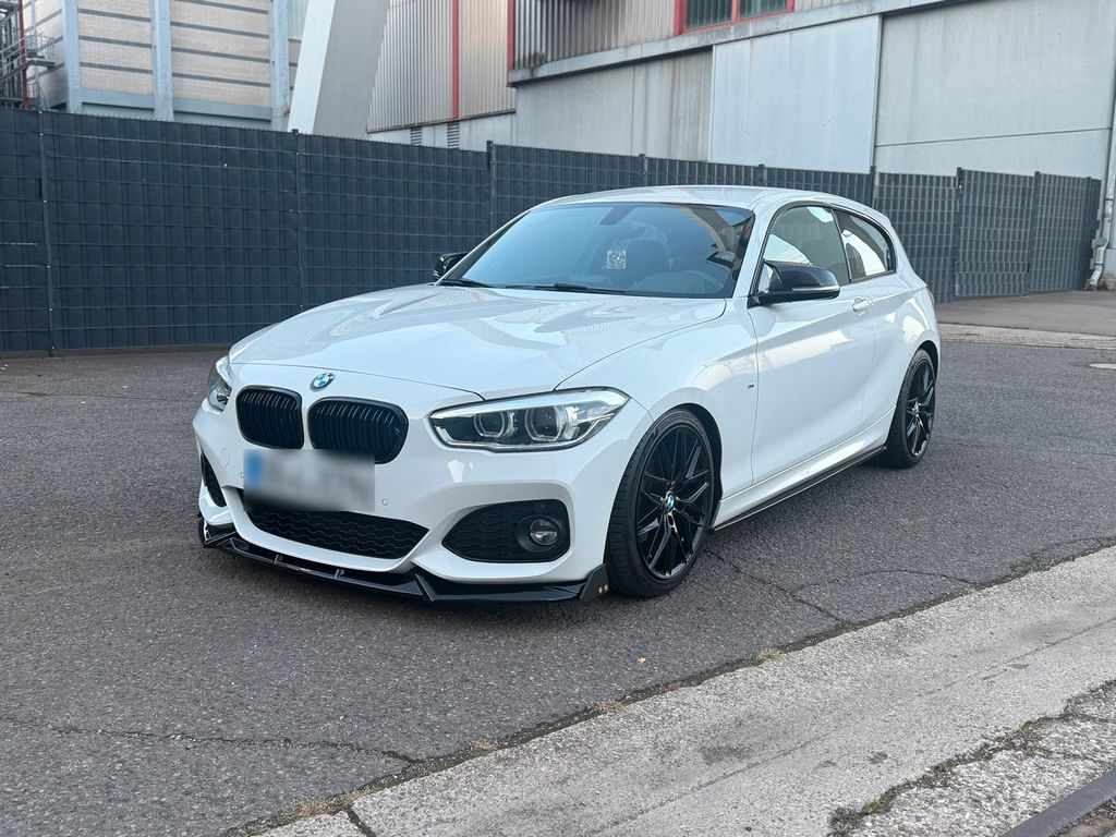 Image of BMW 120