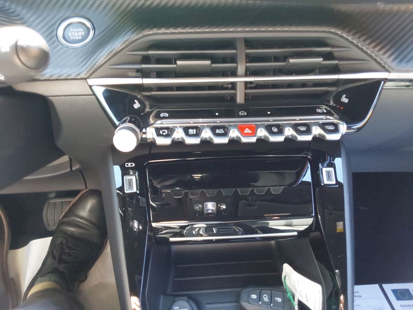Peugeot 2008 - Bild 19