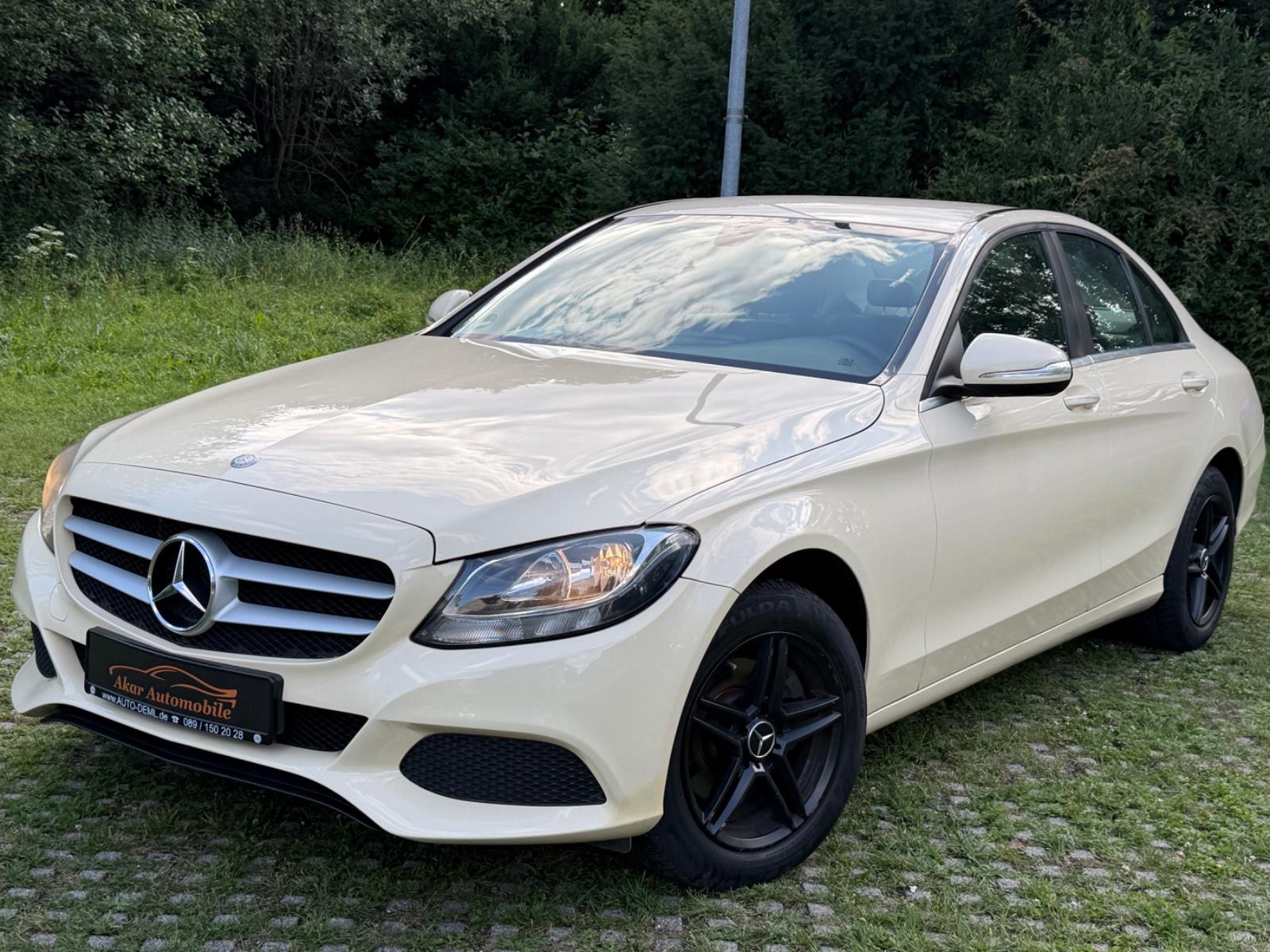 Mercedes-Benz C220d Lim. *Avantgarde *Leder *Navi *Kamera *SHZ