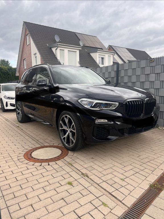 Image of BMW X5