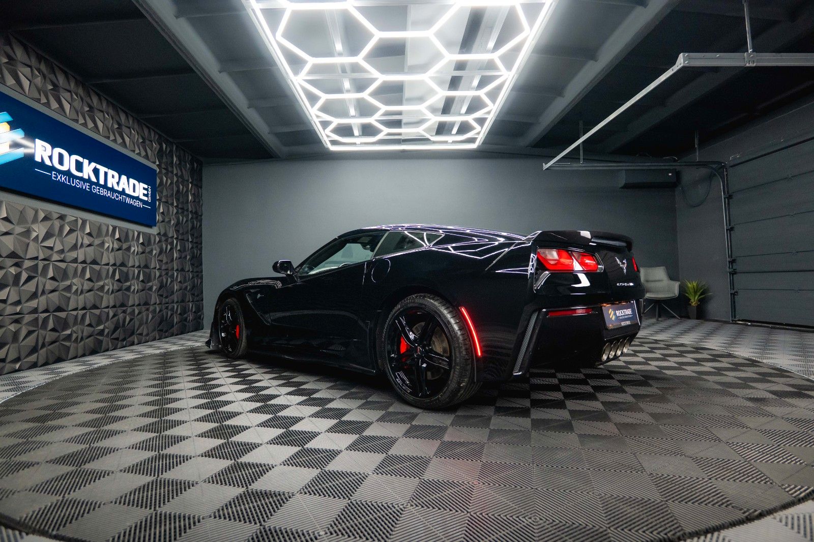 Fahrzeugabbildung Corvette C7 6.2 V8 Stingray Z06-Design Targa Performance