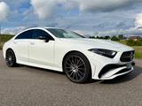 Mercedes-Benz CLS 300 d 4MATIC - AMG, AHK, NightPaket, u.a. - Mercedes-Benz CLS 300 mit Diesel-Antrieb