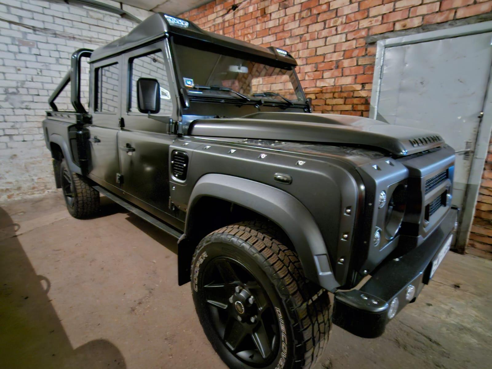 Land Rover Defender 130 E Crew Double Cab