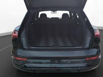 صورة 8 لـ 2023 AUDI Q8 E-TRON