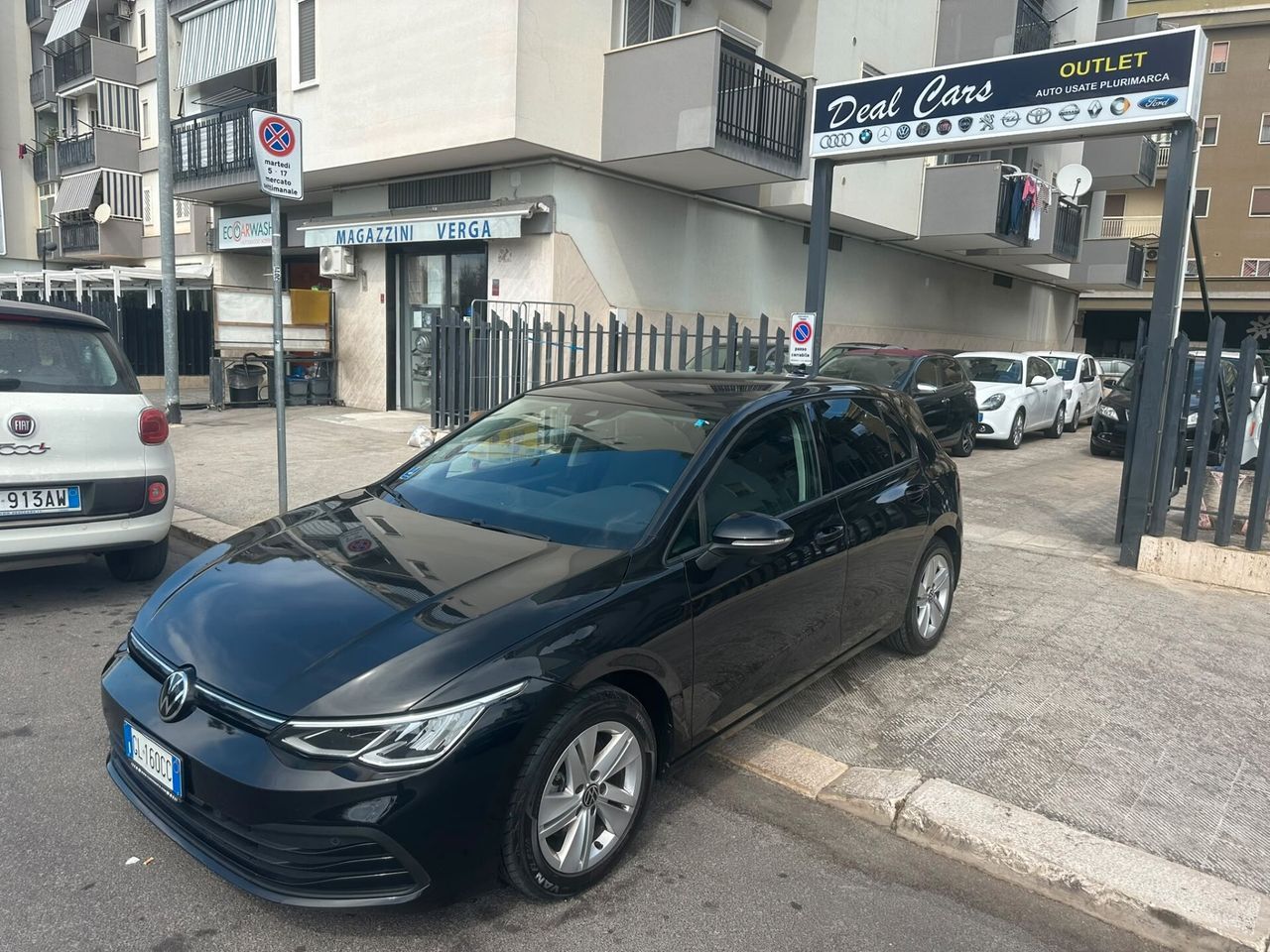Volkswagen Golf 2.0 TDI 150 CV DSG SCR Style imagem 3