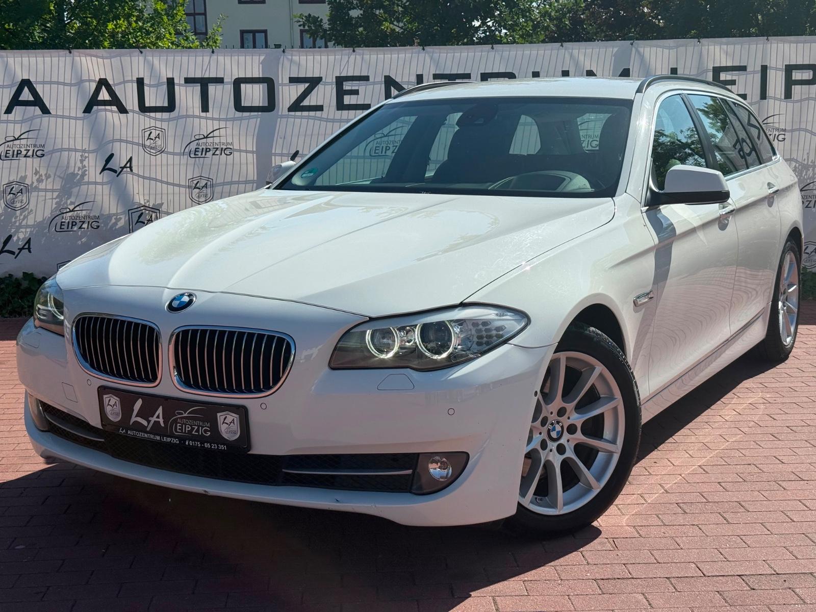 BMW 523i Touring 2HA*SPUR*AHK*HUD*TOTW*MEMORY*KEYLES