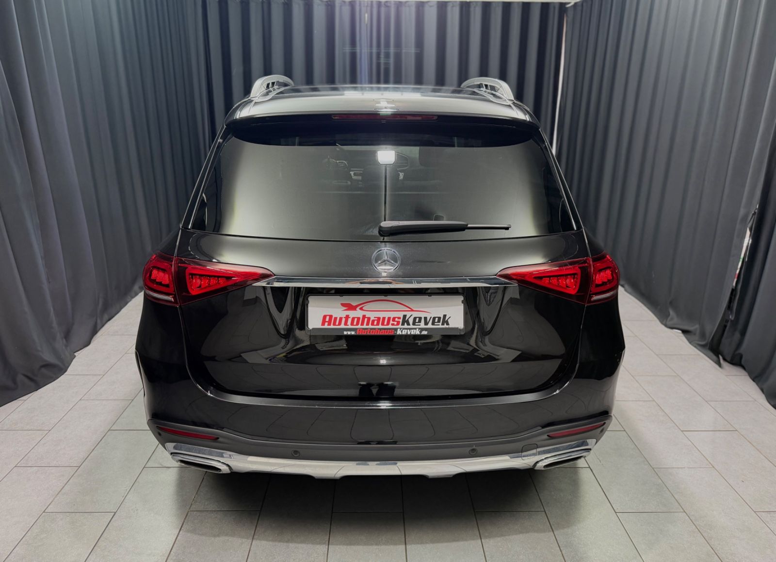 Fahrzeugabbildung Mercedes-Benz GLE 350 d 4Matic |AMG-LINE|AHK|PANO
