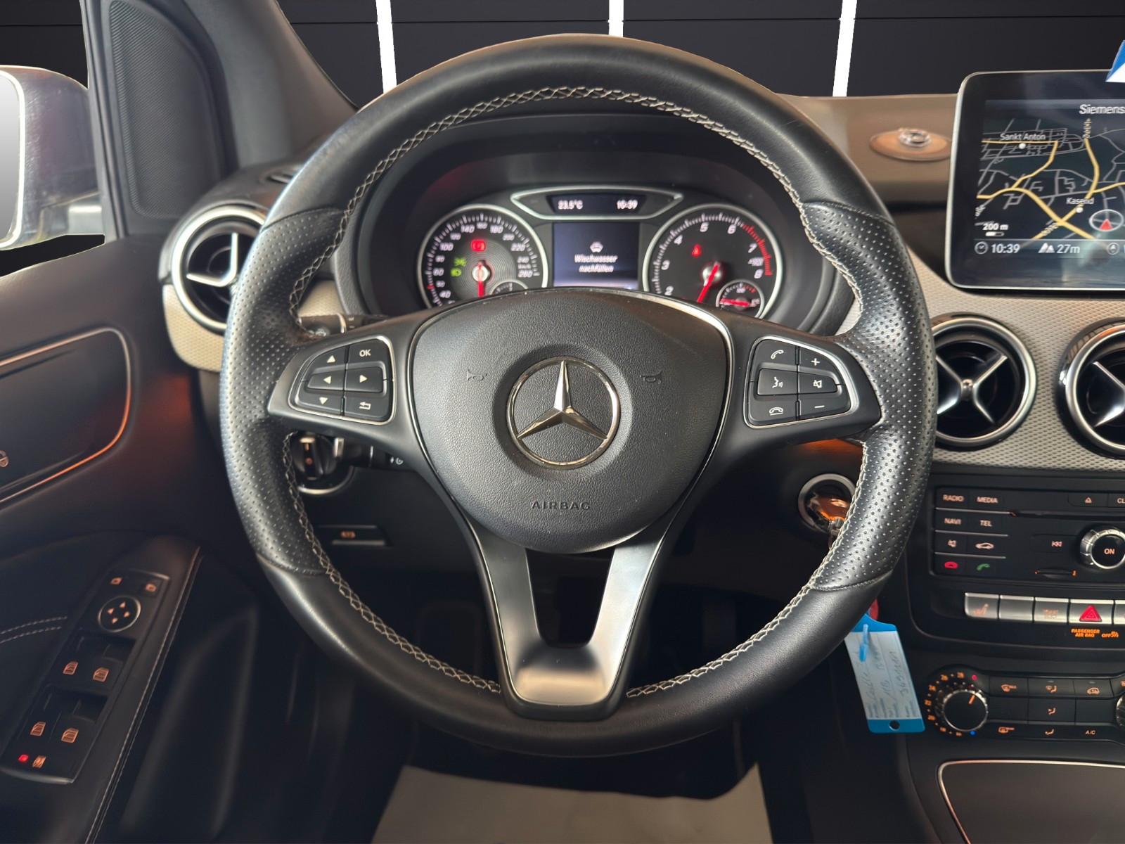Mercedes-Benz B 180 Urban Style Edition*Garantie*TüvNEU*