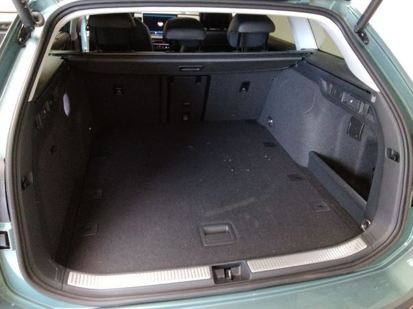 Volkswagen Passat - Bild 7