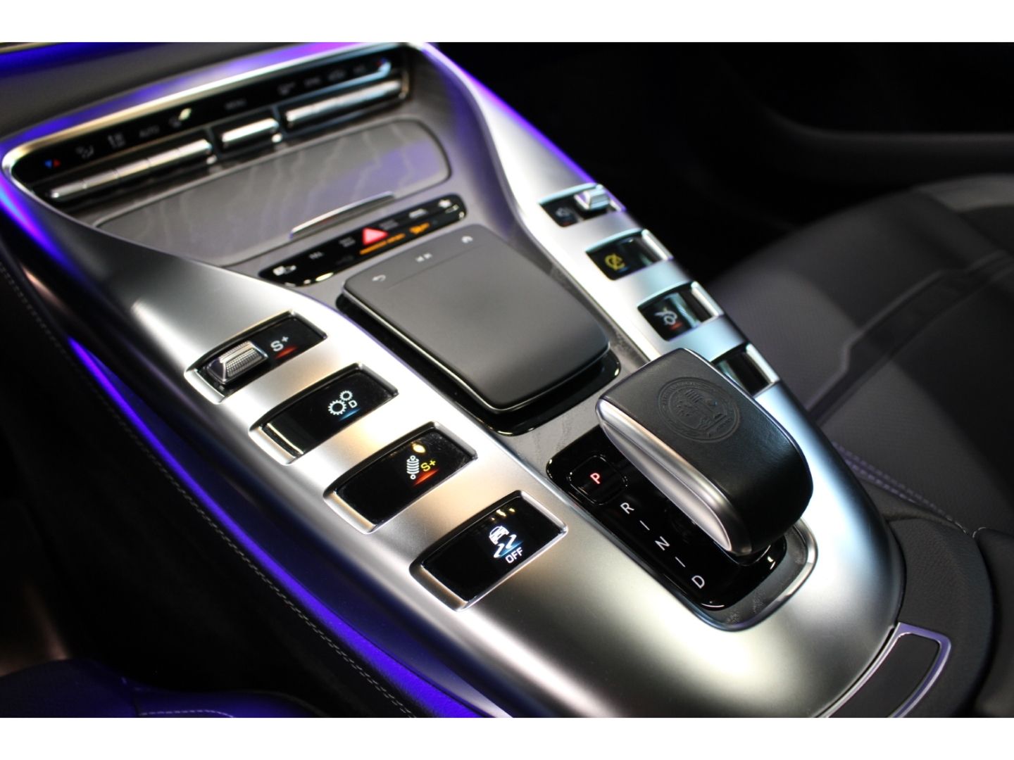 Fahrzeugabbildung Mercedes-Benz AMG GT 43 4Matic+ LED*GSD*MWST*Burmester*360°