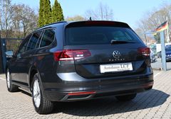 VW Passat Variant 2.0 TDI Business Navi AHK CarPlay VW Passat Variant 2.0 TDI Business Navi AHK CarPlay