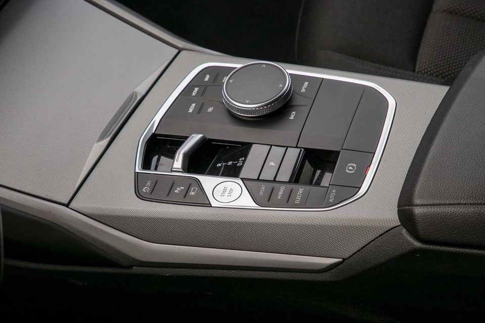 BMW 320 - Bild 8