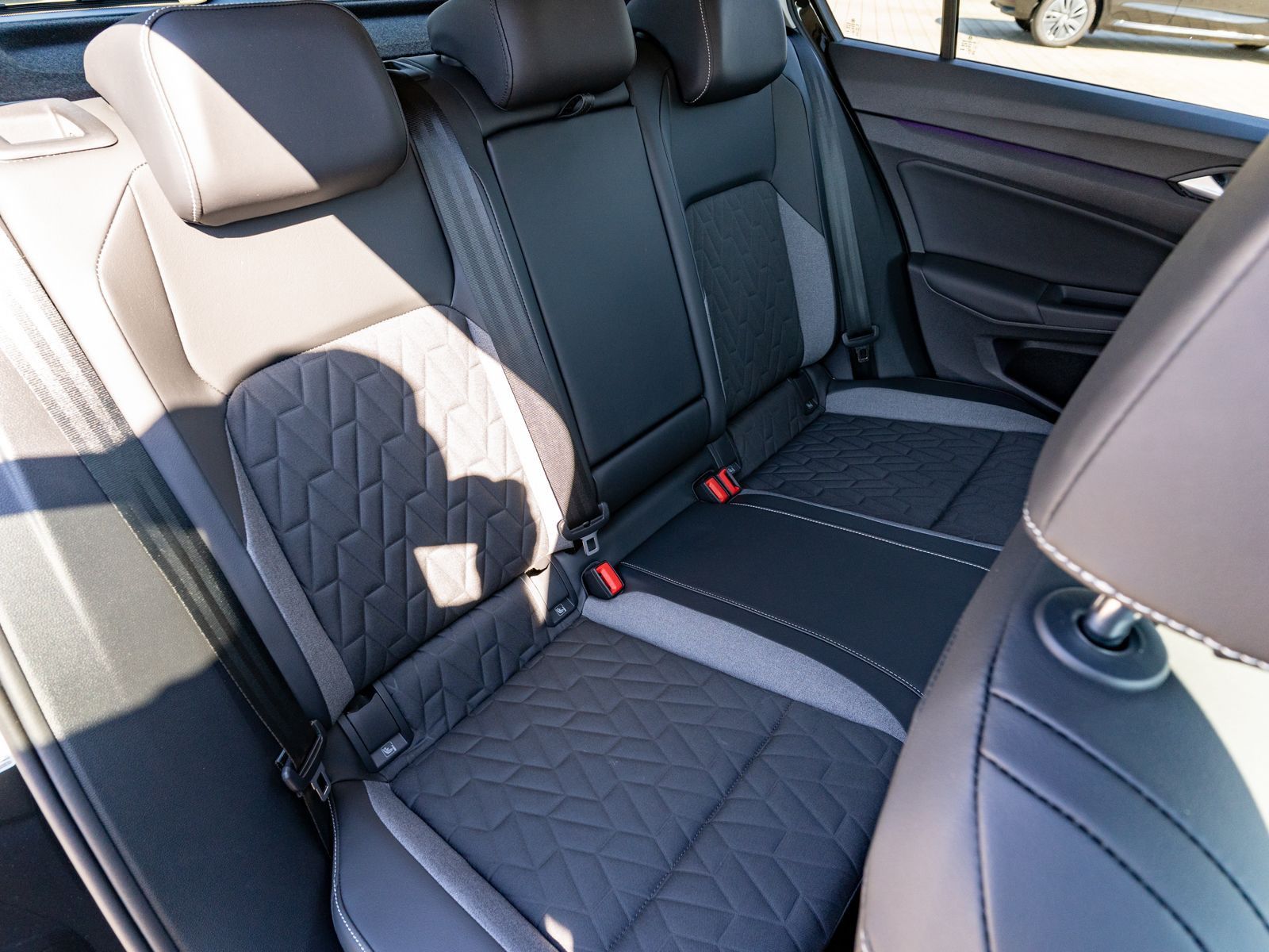 Volkswagen Golf - Bild 8