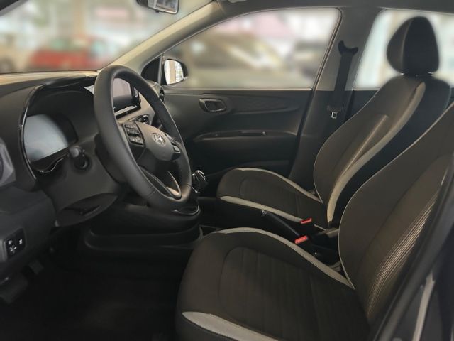 Fahrzeugabbildung Hyundai i10 Trend MJ25 1.0 A/T Navi Apple CarPlay Androi