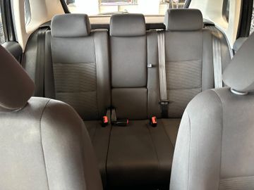 Volkswagen Tiguan *NAV*TEMPO*2-ZONEN*SitzHZ*PCD*TÜV 527*