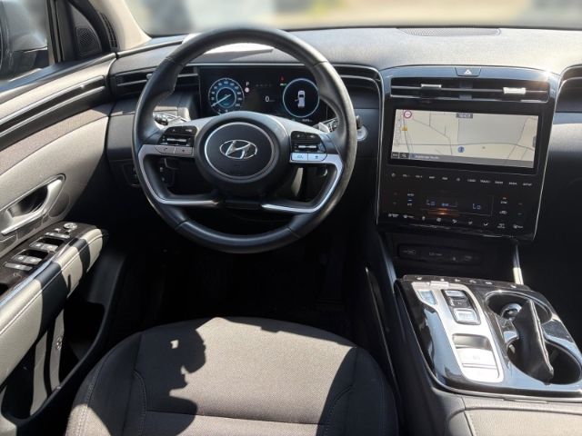 Fahrzeugabbildung Hyundai Tucson Trend Plug-In Hybrid 4WD+Assistenz-Paket+