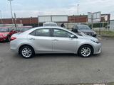 Toyota Corolla 1,6-l-Valvematic Automatik Limo - Toyota Corolla Gebrauchtwagen