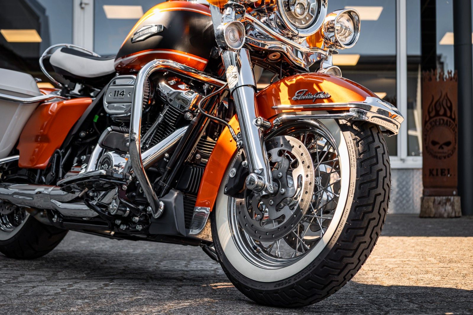 Fahrzeugabbildung Harley-Davidson Electra Glide Highway King  - JEKILL&HYDE  -