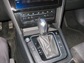 Volkswagen Passat Variant - 10