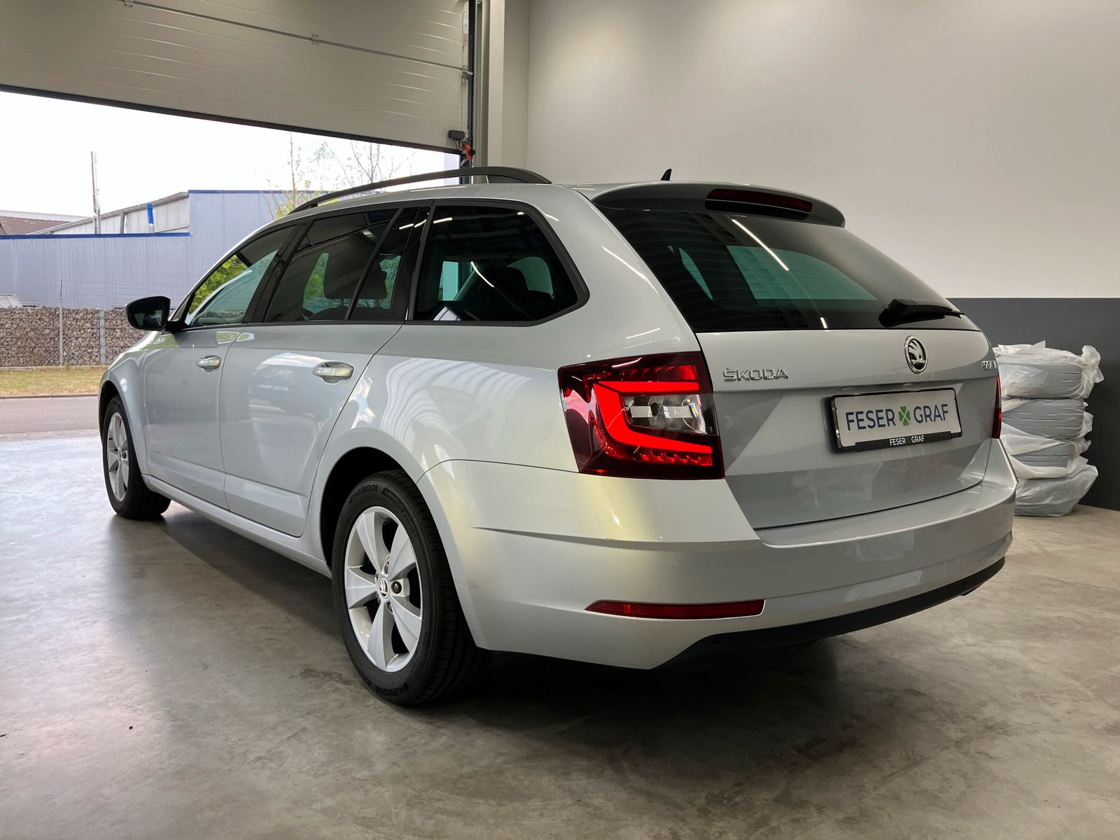 Skoda Octavia Style 2,0l TDI * SHZ NAVI LED KLIMA* foto 8