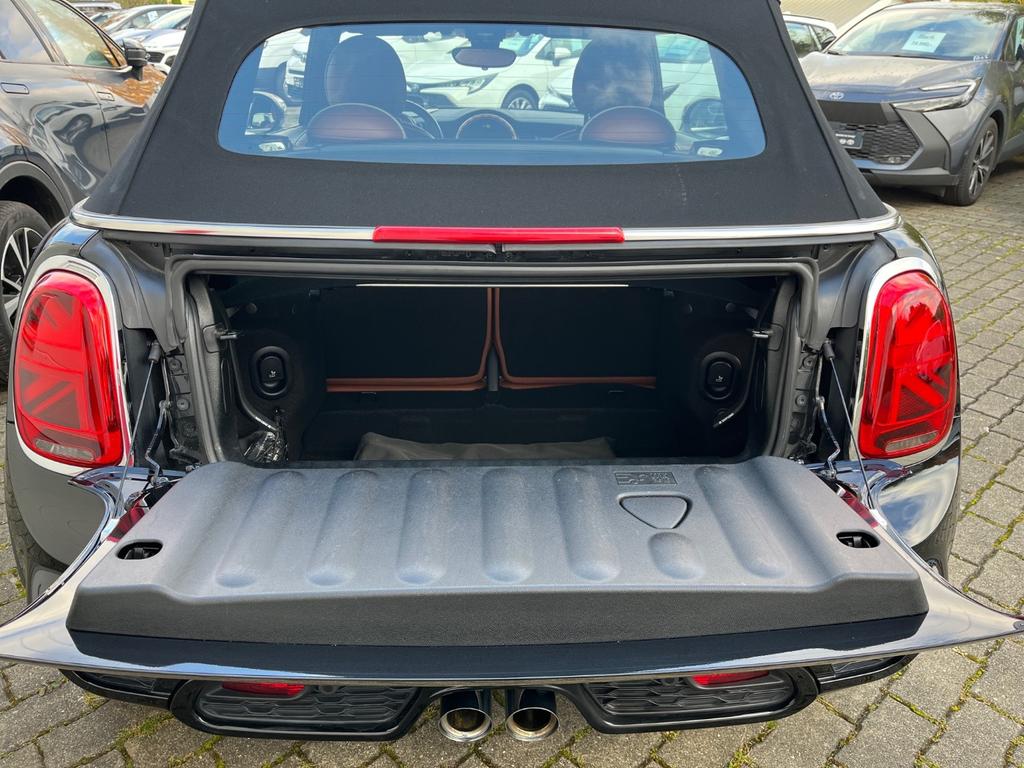 MINI John Cooper Works Cabrio