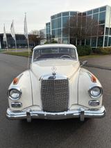 Mercedes-Benz 300d Adenauer Schiebedach - Mercedes-Benz 300: D Adenauer