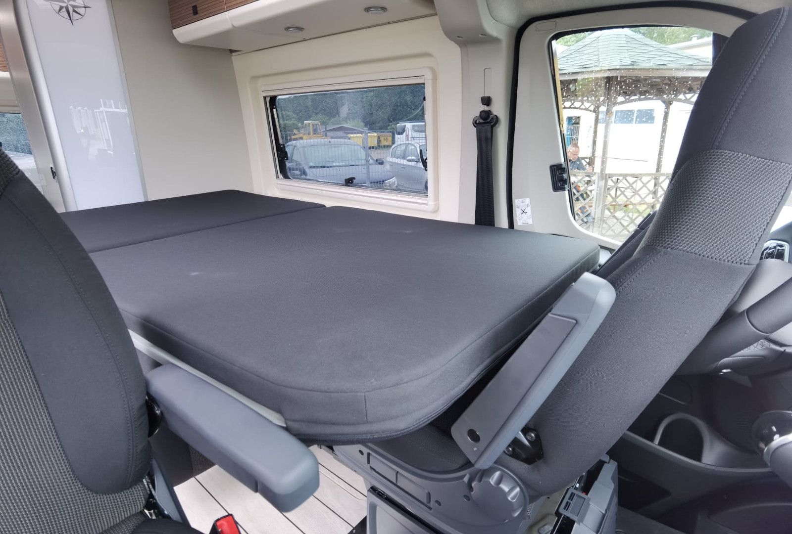 Fahrzeugabbildung Westfalia Columbus 600 D Sondermodell Premium Edition
