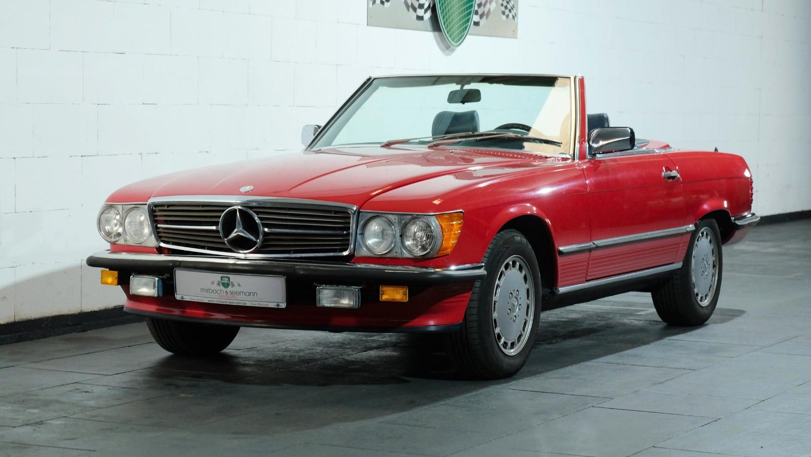 Mercedes-Benz SL 560