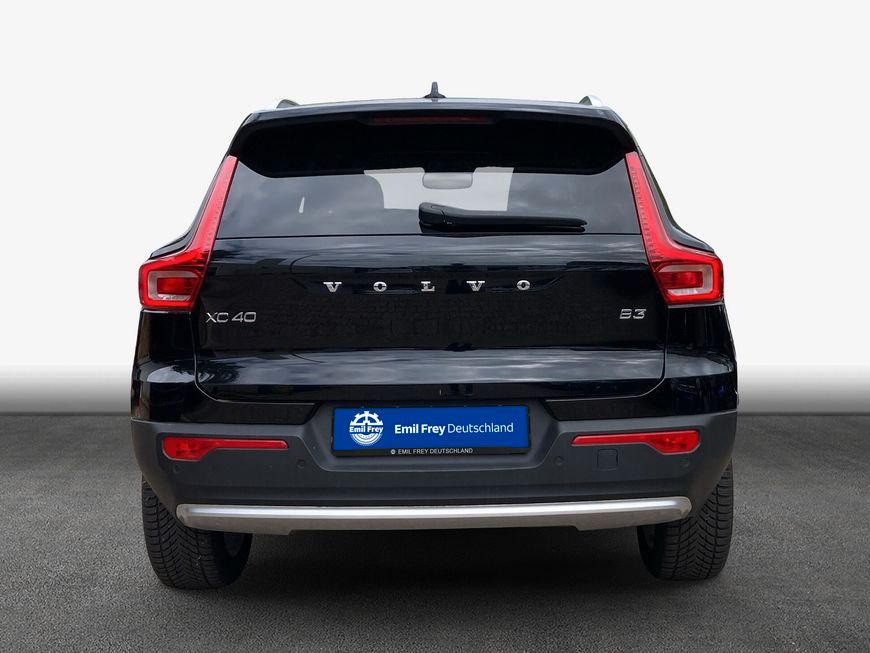 Volvo XC 40 B3 2WD Core +ANHÄNGERKUPPLUNG+LED+SHZ