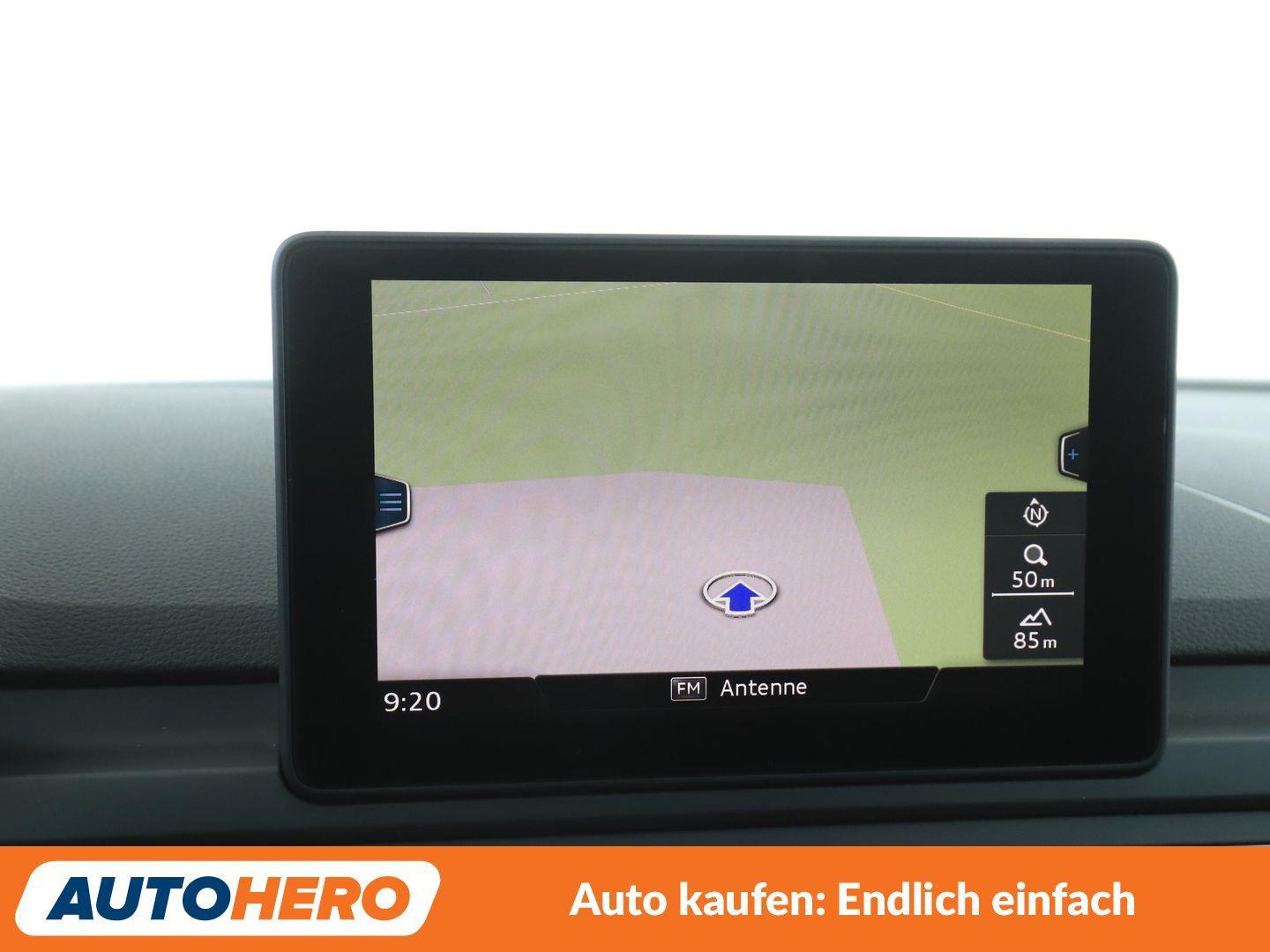 Audi A4 2.0 TFSI ultra Design Aut.*BI-XENON*ACC*PLA*