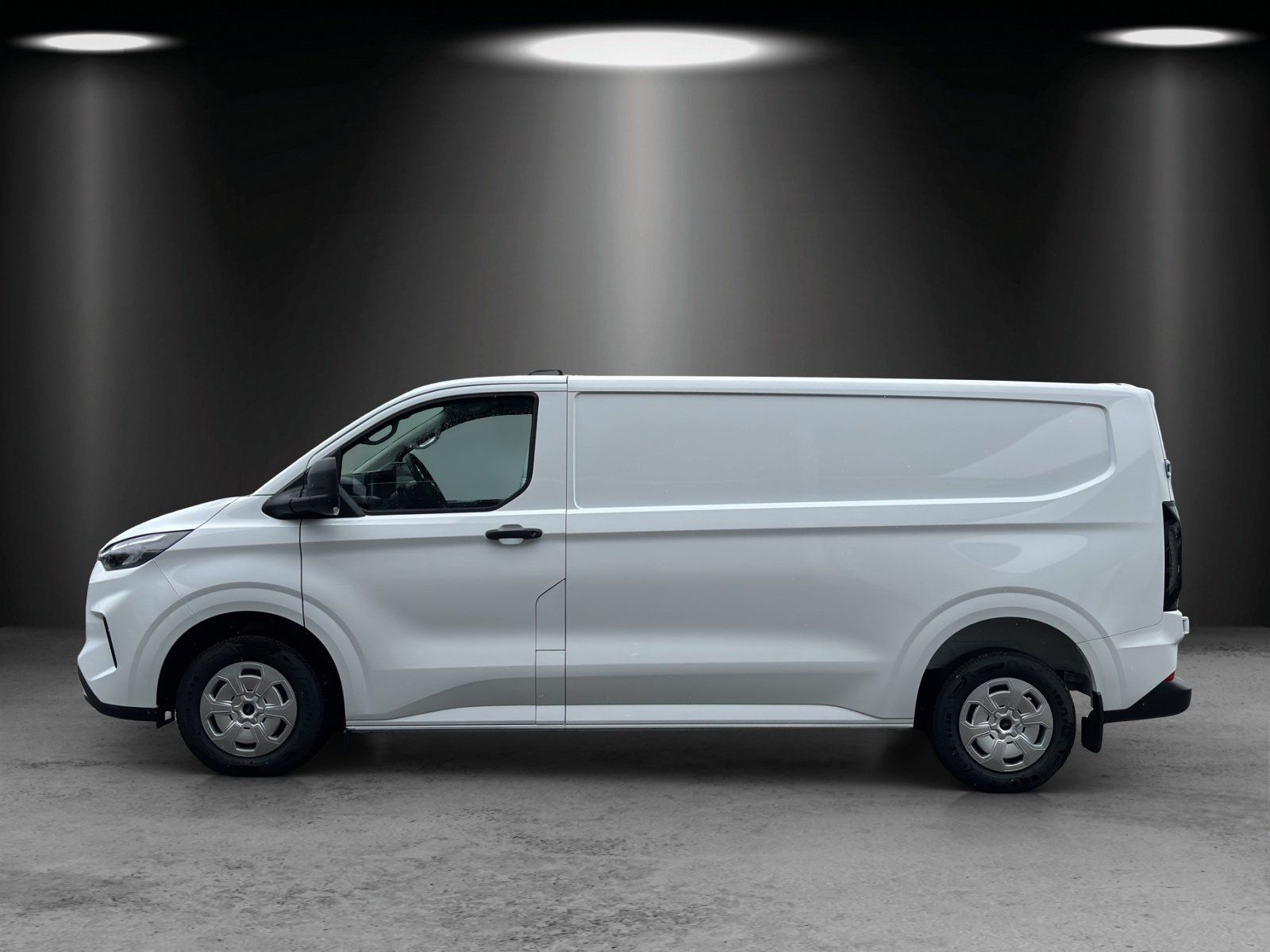 Fahrzeugabbildung Ford Transit Custom 320L2 150PS AHK GJR Laderaum Pak.