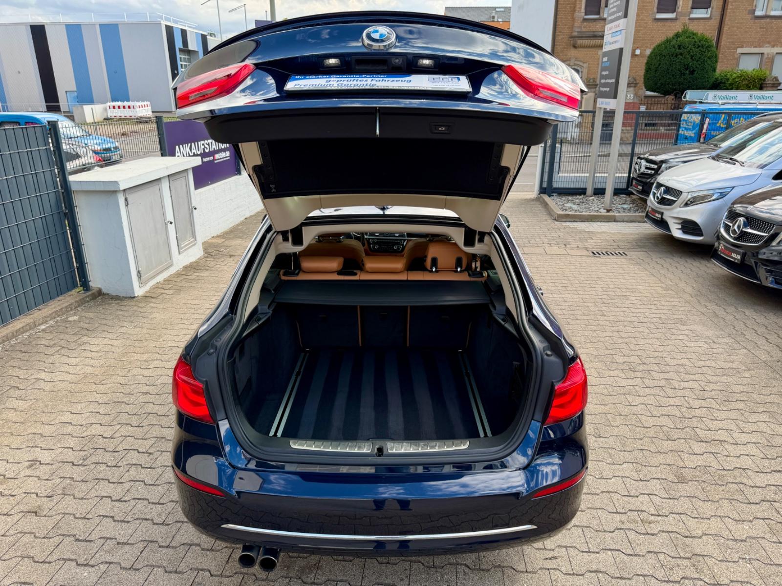 BMW 330i xDrive GranTurismo Luxury-Line*1HD*PANO*KAM