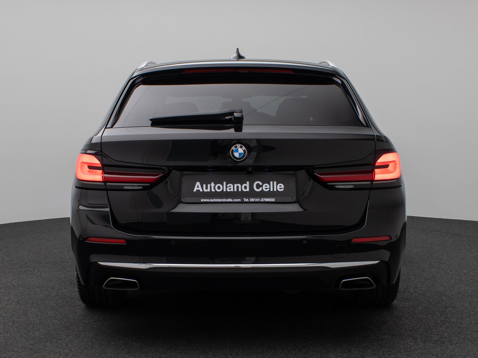 Fahrzeugabbildung BMW 530d xD Luxury Line 360° Laser HUD HiFi Komfort