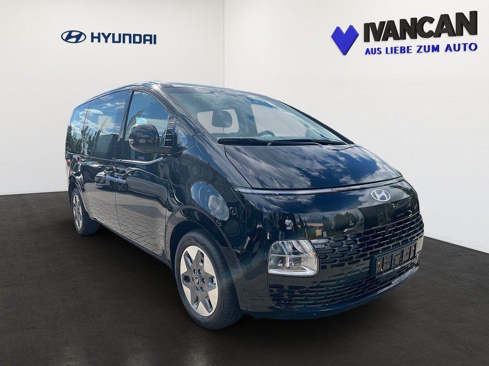 Fahrzeugabbildung Hyundai STARIA Hybrid 9-Sitzer TREND 18 Easy-Access-Pake