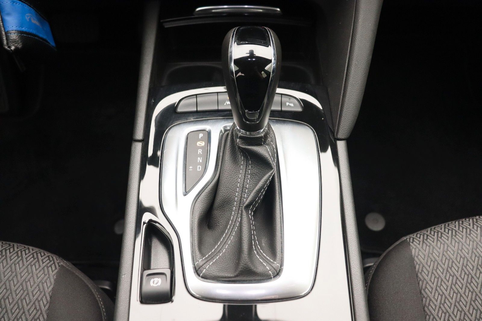 Fahrzeugabbildung Opel Insignia B 1.6 Sports Tourer Edition NAVI KAMERA