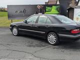 Mercedes-Benz E 430 4MATIC ELEGANCE Elegance - Mercedes-Benz E 430: Limousine