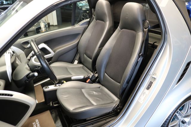 ForTwo fortwo cabrio Brabus/NAVI/LEDER/AUTOMATIK – Vorschau 14