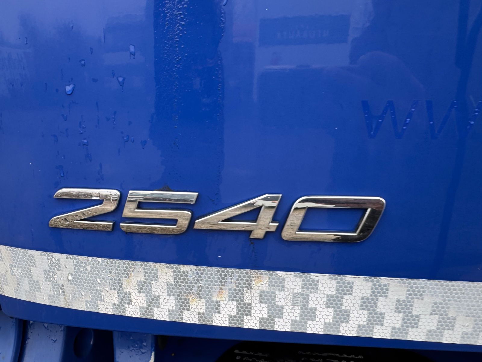 Fahrzeugabbildung Mercedes-Benz Actros 2540