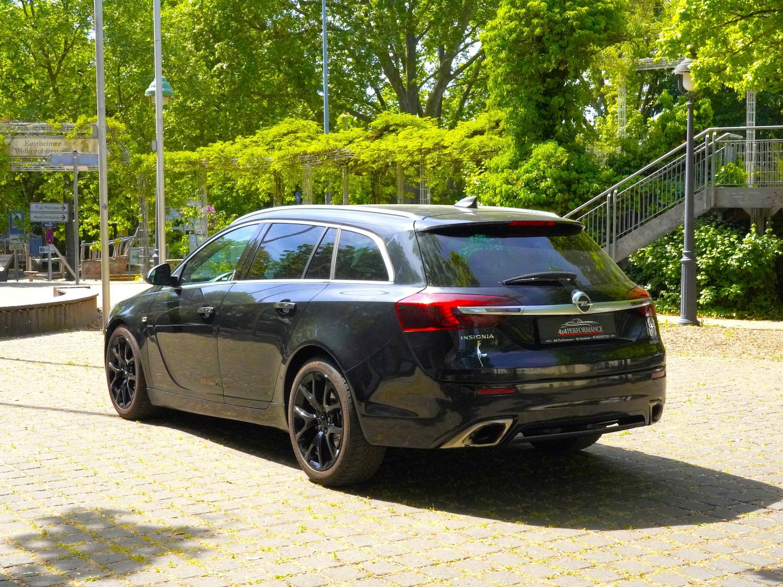 Opel Insignia 2.8i OPC Turbo Auto.ST~RECARO~Brembo~