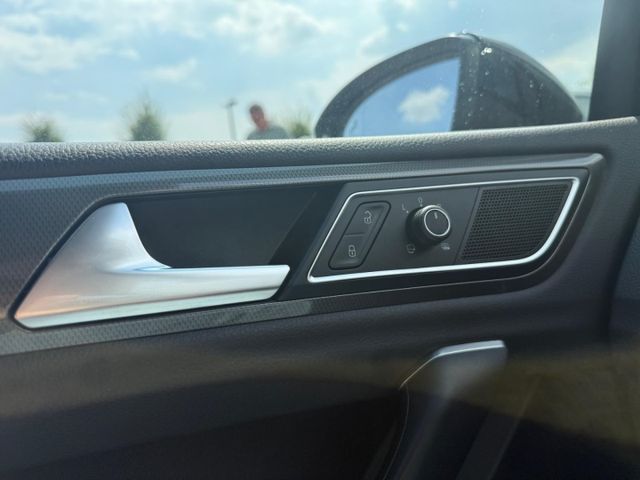 Golf Sportsvan VII Join Navi Soundsystem ACC