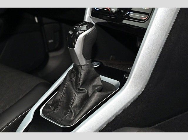 Volkswagen T-Roc - Bild 12