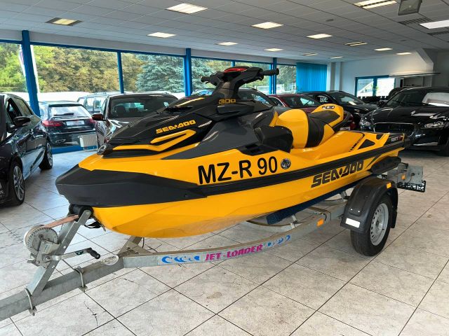 Bombardier SeaDoo RXT-X RS 300 21 2+Hänger Jetski