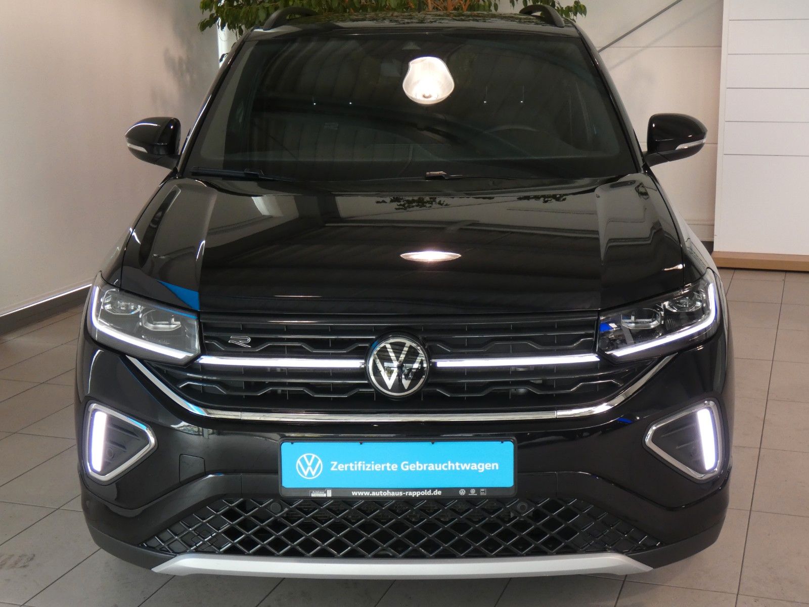 Volkswagen T-Cross 1.0 TSI R-Line DSG AHK KAMERA NAVI foto 2