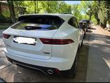 Jaguar E-Pace P200 R-DYNAMIC AWD Auto R-DYNAMIC - Jaguar Gebrauchtwagen in Hamburg