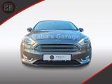 Ford Focus Titanium Aut. Navi PDC SHZ Kamera - Ford Focus Gebrauchtwagen in Bremen