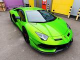 Lamborghini Aventador SVJ Carbon Pakiet  - Lamborghini mit Benzin-Antrieb: Coupe