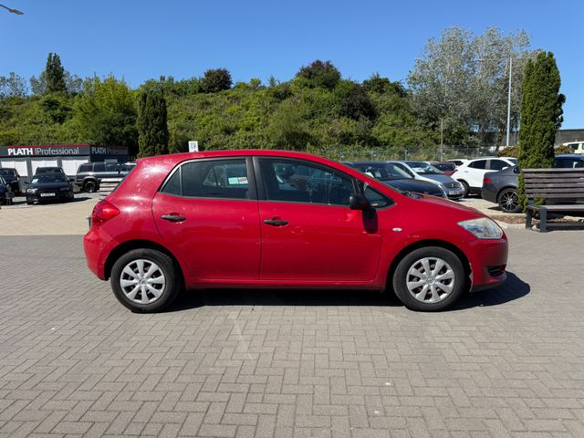 Toyota Auris Basis