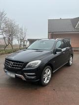 Mercedes-Benz ML 250d - Harman Kardon DIST... - Mercedes-Benz ML 250 aus 2012