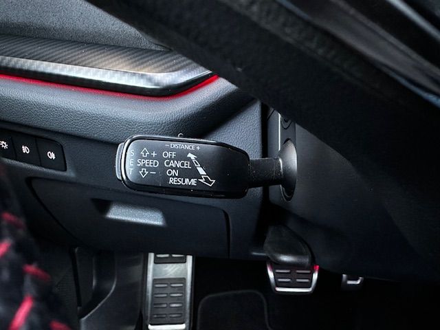 Octavia Combi RS MASSAGE;PANO;NAV;KAMERA